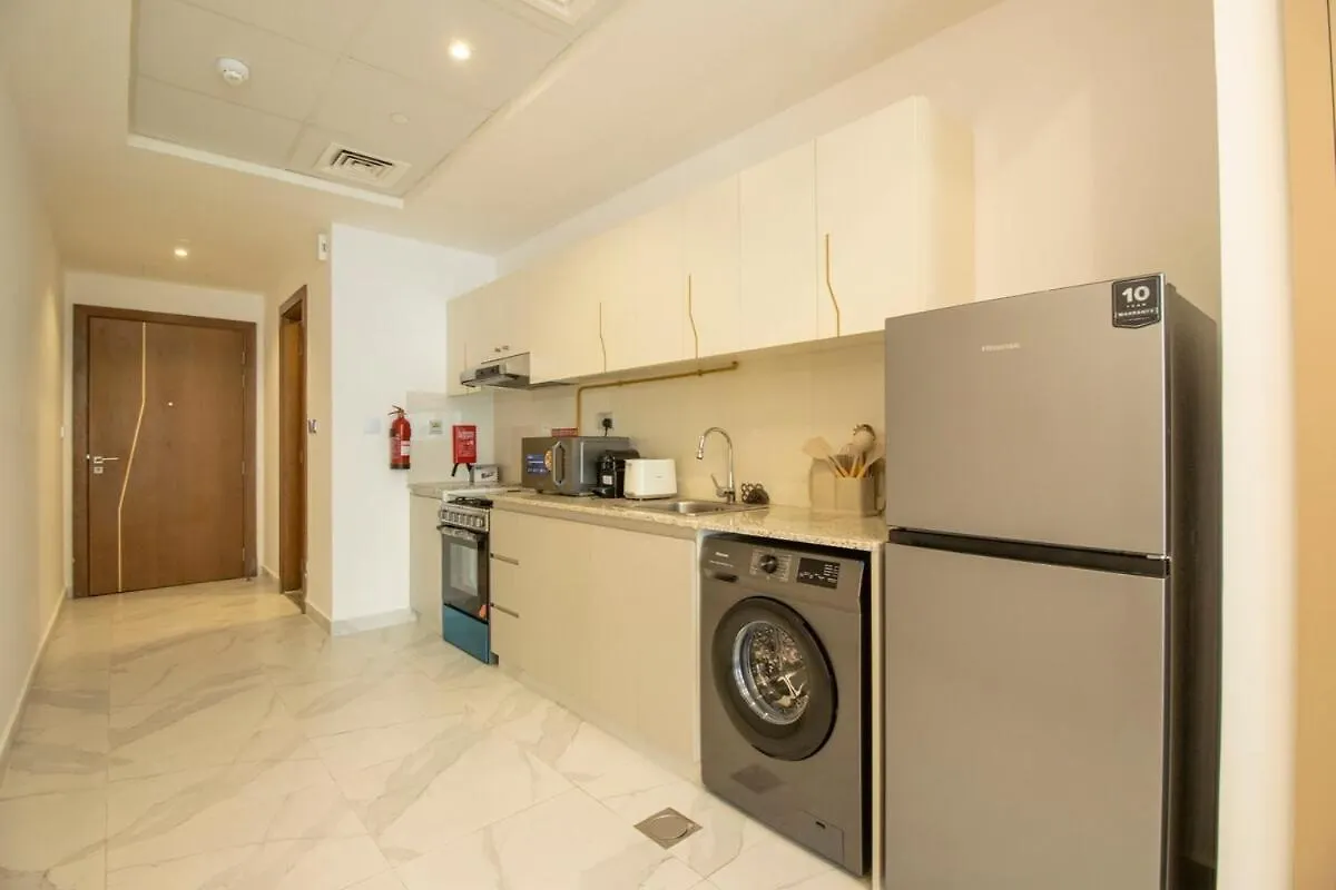 Millenium Binghatti Residences Business Bay- Stylish Studio With Canal View Дубай 0*,  ОАЭ