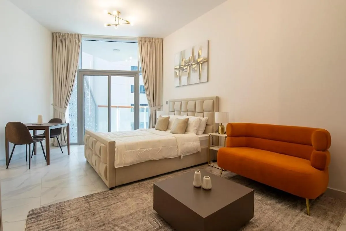 Millenium Binghatti Residences Business Bay- Stylish Studio With Canal View location